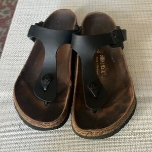 Birkenstock Gizeh Black Leather Sandals size 39